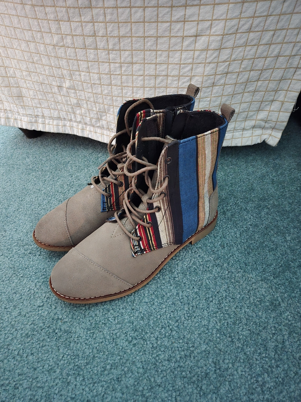Toms Women's Taupe and Blue Striped Lace-Up Boots